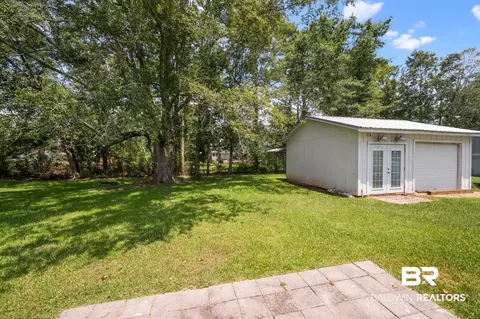 Exterior - 24663 Chestnut St, Elberta, AL 36530 photo 2 of 3