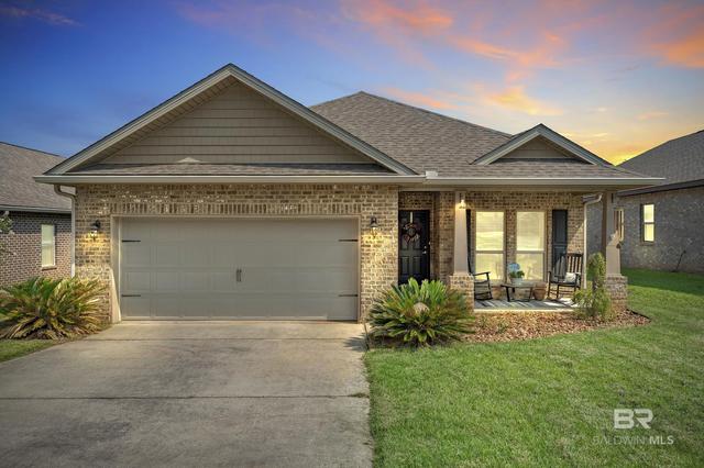 7713 Kari Ln, Daphne, AL 36526