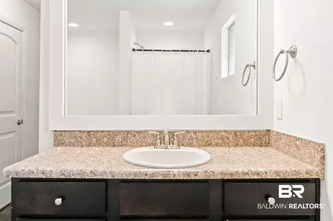 Bath - 11546 Mesa Dr, Daphne, AL 36526 photo 2 of 3