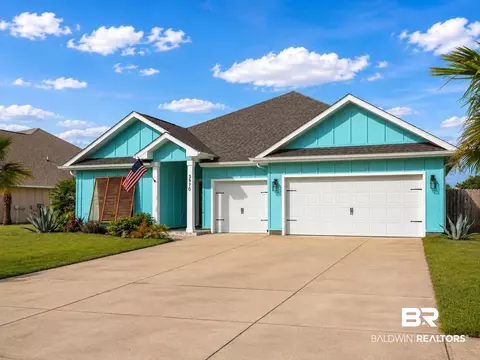 3970 Mercury Cir, Gulf Shores, AL 36542