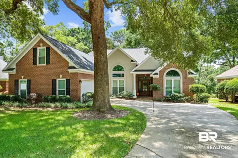 9663 Aspen Cir, Daphne, AL 36526