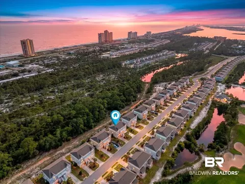 6625 Carlinga Dr, Pensacola, FL 32507