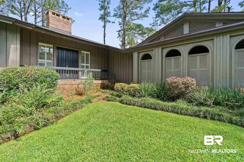 18125 Quail Run #9B, Fairhope, AL 36532