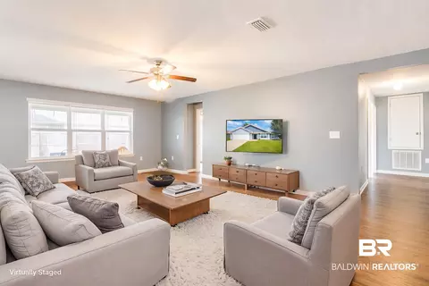 20588 Catamaran Dr, Robertsdale, AL 36567