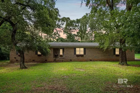 10751 Longview Dr, Grand Bay, AL 36541