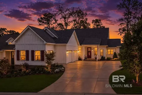 225 Cuban Lily Dr, Fairhope, AL 36532