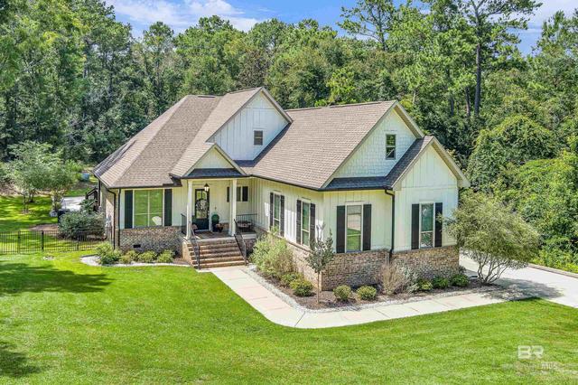 8687 N Lamhatty Ln, Daphne, AL 36526