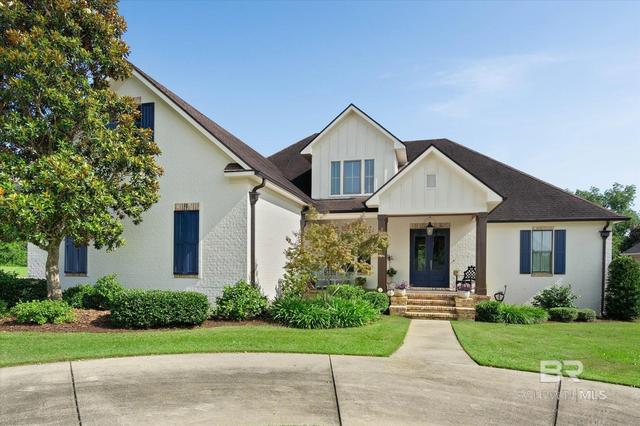 17259 Seldon St, Fairhope, AL 36532