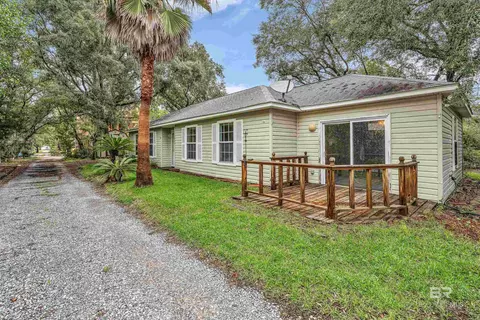 1624 Jackson Ct, Gulf Shores, AL 36542