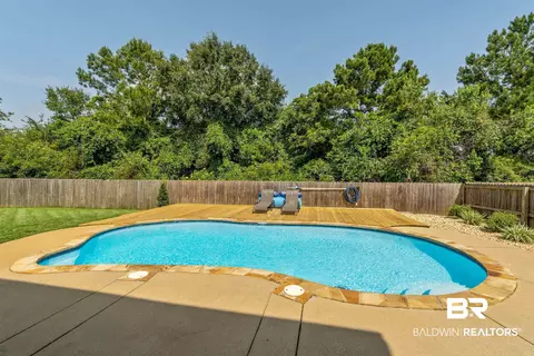 Exterior - 9392 Sanibel Loop, Daphne, AL 36526 photo 6 of 13