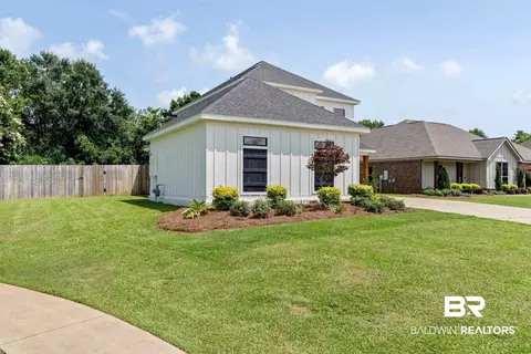 Exterior - 9392 Sanibel Loop, Daphne, AL 36526 photo 11 of 13