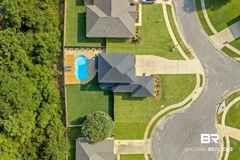 View/Area - 9392 Sanibel Loop, Daphne, AL 36526 photo 3 of 5