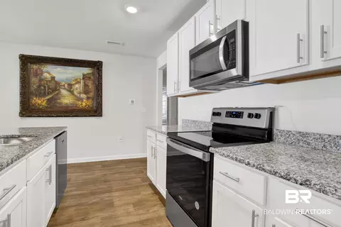 Kitchen - 23807 Unbridled Loop, Daphne, AL 36526 photo 4 of 5