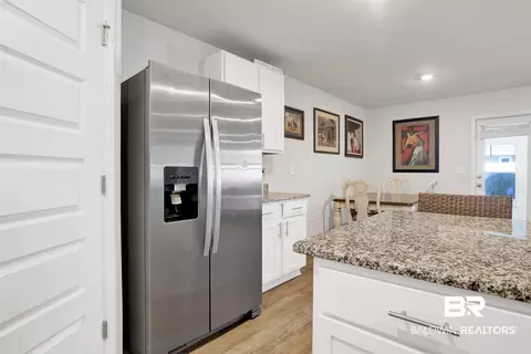 Kitchen - 23807 Unbridled Loop, Daphne, AL 36526 photo 3 of 5