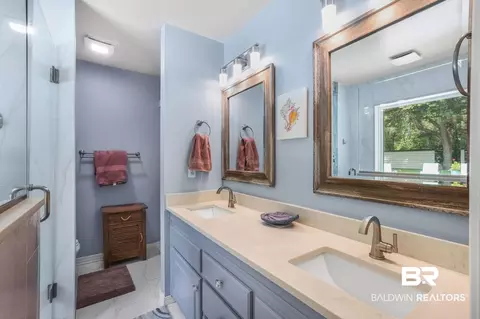 Bath - 11902 County Road 97, Elberta, AL 36530 photo 2 of 4