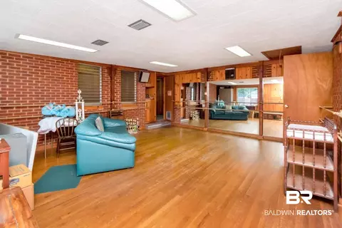 1901 Dauphin St, Mobile, AL 36606 photo 28