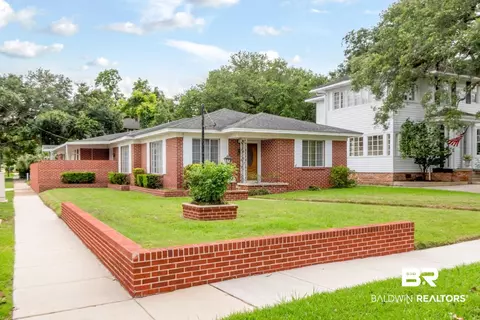 1901 Dauphin St, Mobile, AL 36606 photo 4