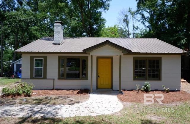 1467 Pitman Dr, Mobile, AL 36605
