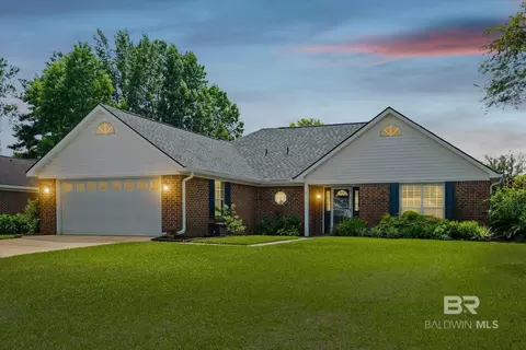 808 Orchard Ln, Foley, AL 36535