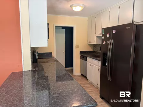 121 Windsor Dr, Daphne, AL 36526 photo 8