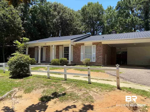 121 Windsor Dr, Daphne, AL 36526 photo 3