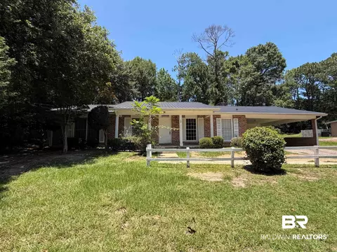 121 Windsor Dr, Daphne, AL 36526 photo 2