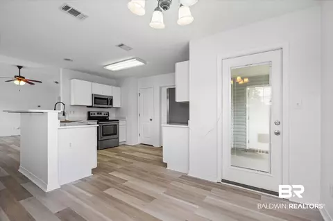 8980 Spring Grv, Mobile, AL 36695 photo 4