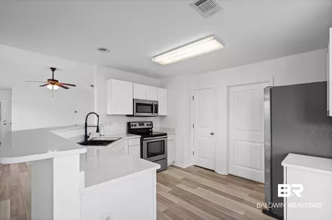 8980 Spring Grv, Mobile, AL 36695 photo 5
