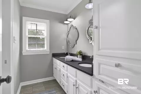 Bath - 2127 Ryegate Ct, Mobile, AL 36693 photo 6 of 7