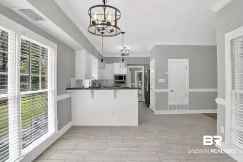 Entry Way - 2127 Ryegate Ct, Mobile, AL 36693 photo 3 of 9