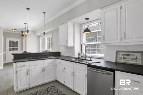 Kitchen - 2127 Ryegate Ct, Mobile, AL 36693 photo 2 of 4