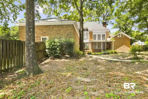 Exterior - 2127 Ryegate Ct, Mobile, AL 36693 photo 11 of 15