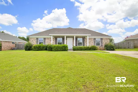 21702 Bartlett Ln, Robertsdale, AL 36567