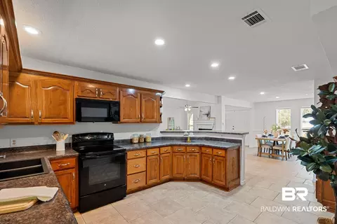 Kitchen - 201 Maplewood Loop, Daphne, AL 36526 photo 3 of 3