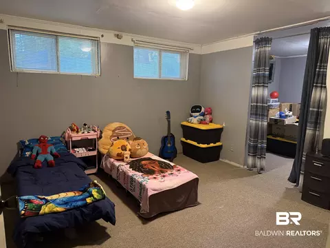 Bedroom - 1401 Forest Ridge Rd, Mobile, AL 36618 photo 3 of 3