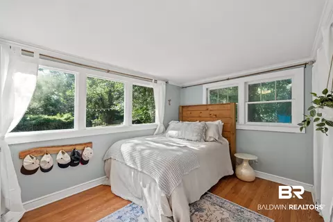 Bedroom - 205 Pinehill Dr, Mobile, AL 36606 photo 2 of 3