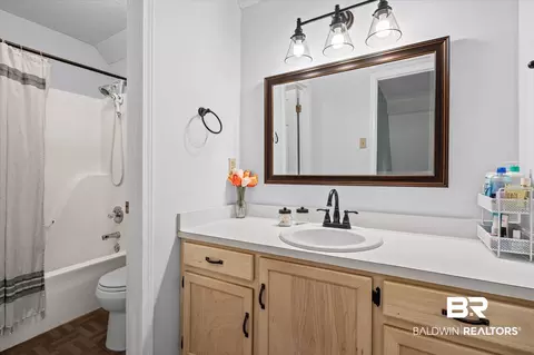 Bath - 121 Dunbar Loop, Daphne, AL 36526 photo 2 of 2