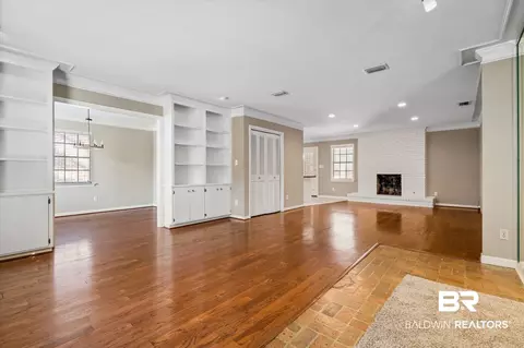 2758 Brevard Dr, Mobile, AL 36606 photo 3