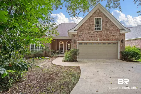 Exterior - 2805 Grant St, Mobile, AL 36606 photo 5 of 6