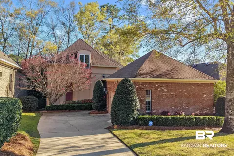 105 N Creek Cir, Fairhope, AL 36532