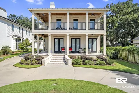 403 S Mobile St, Fairhope, AL 36532