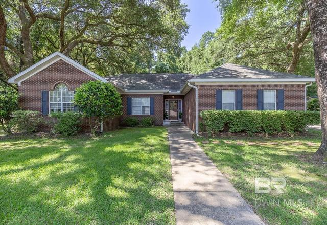 7794 Charleston Oaks Dr, Daphne, AL 36526