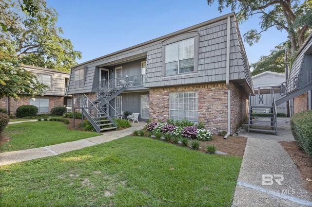 207 S Mobile St #204, Fairhope, AL 36532