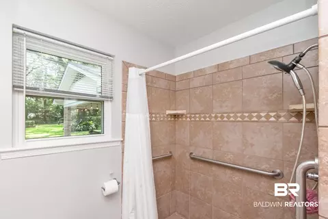 3909 Hillcrest Ln, Mobile, AL 36693 photo 11