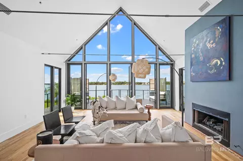 Living - 33349 River Rd, Orange Beach, AL 36561 photo 2 of 3