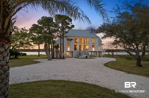 Exterior - 33349 River Rd, Orange Beach, AL 36561 photo 9 of 10
