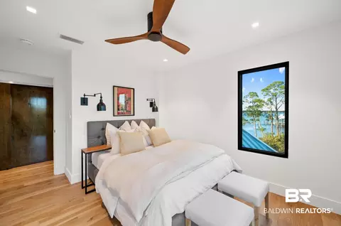 Bedroom - 33349 River Rd, Orange Beach, AL 36561 photo 4 of 5