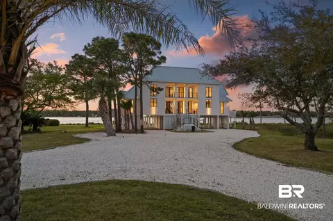 Exterior - 33349 River Rd, Orange Beach, AL 36561 photo 8 of 10