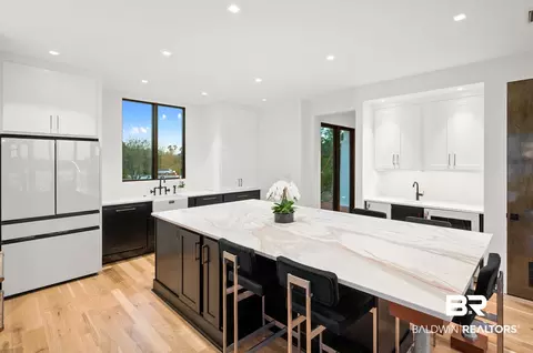 Kitchen - 33349 River Rd, Orange Beach, AL 36561 photo 2 of 3