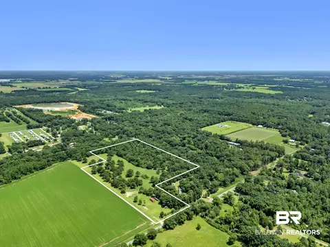 19792 Rada Rd, Silverhill, AL 36576